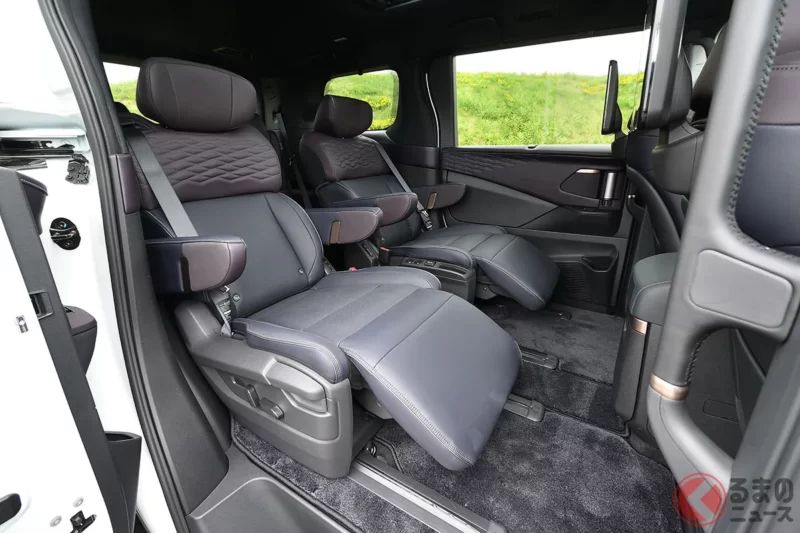 Nissan「全新 Elgrand」今夏登場！睽違16年大改款的元祖「king of minivan」是否連第三排都超舒適！？令人好奇的後座表現究竟如何？