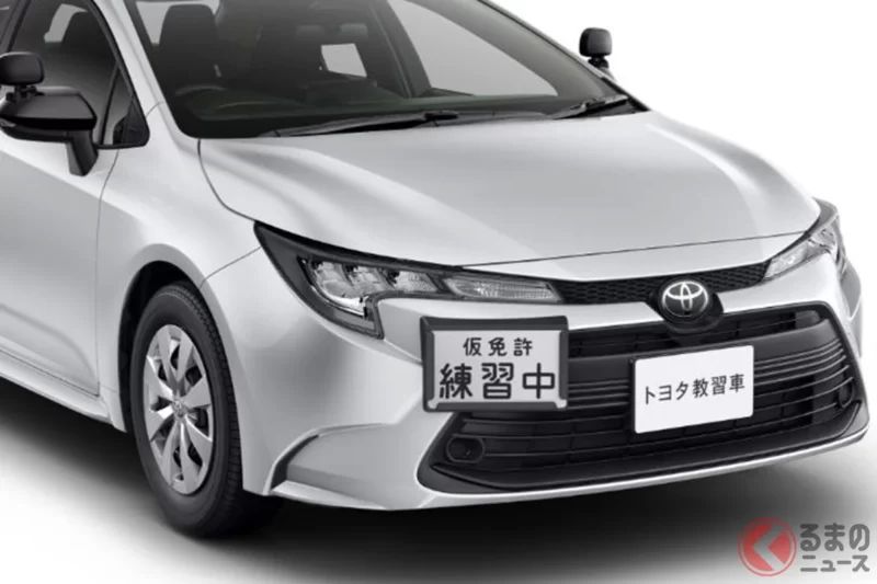 「雖然叫做Corolla但又不像Corolla!? 一般車型沒有的“6速手排”版本也登場！大改款的Toyota新款「Toyota教習車」讓車迷超關注的特殊規格到底是什麼？」
