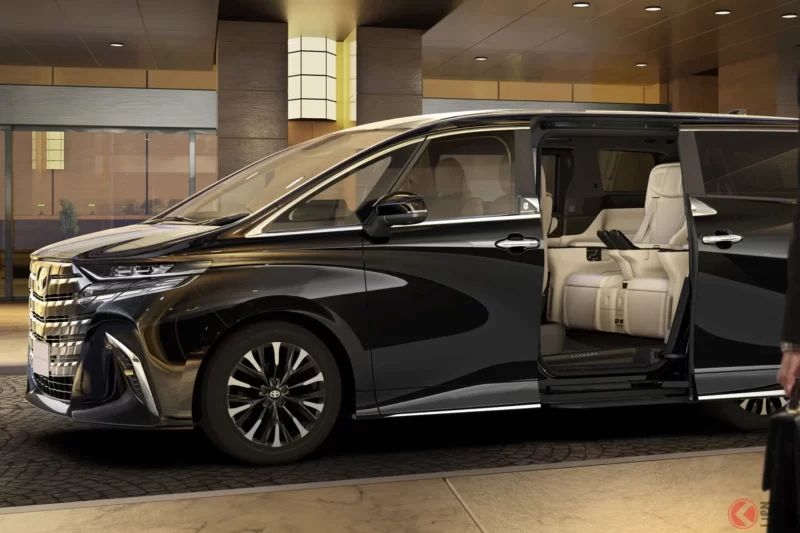 Toyota「全新4人座 Alphard」登場！售價1485萬日圓的最高級雙排座版本配備冰箱與窗簾！乘坐舒適性再升級的「取消第三排版本」Spacious Lounge進行小改款後正式上市！
