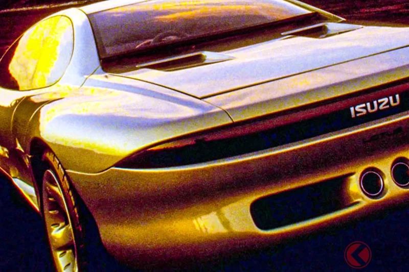 Isuzu認真打造的「Midship Supercar」！ 搭載大排氣量「V型8缸引擎」於低趴寬體車身之中！ 實現強勁加速性能的高性能跑車「4200R」究竟是什麼來頭！？