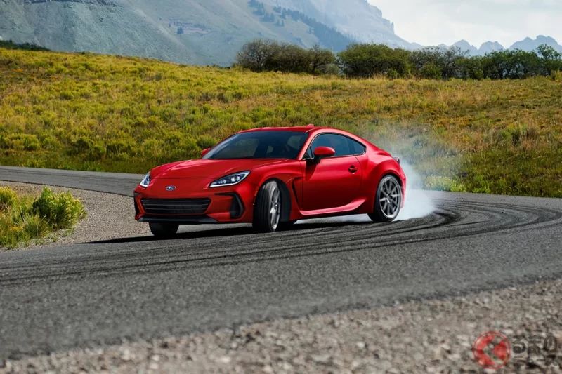 Subaru「BRZ」現行車型即將停產，並開放「新一代車型」預約登記！FR Sport Car也將首度搭載配備三眼Camera的最新「EyeSight」系統！兄弟車GR86是否也將同步進化？預計2026年夏季正式發表！