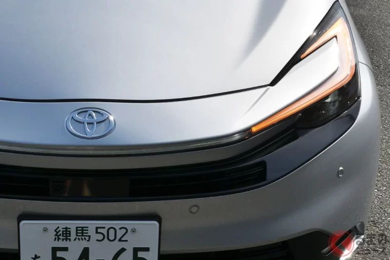 每公升超過34km的超低油耗！Toyota「Aqua」最入門等級其實最划算！採用「hammerhead」造型車頭，還配備接近高階版本的實用配備！經銷商推薦的「X等級」到底是什麼！