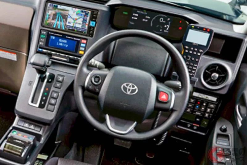 Toyota全新「5人座‘sliding door’ wagon」超強登場！全長約4.4m車身＋搭載1.5升直列4缸引擎！還提供「和」「匠」版本設定的「JPN TAXI」到底改了什麼？