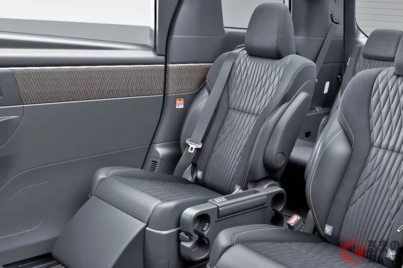 Toyota 新款「Alphard」最便宜車型竟有“2種”！ 高級minivan之王的「超划算」車款備受關注！ 前業務員解析遇到困難時的「聰明選車方法」！
