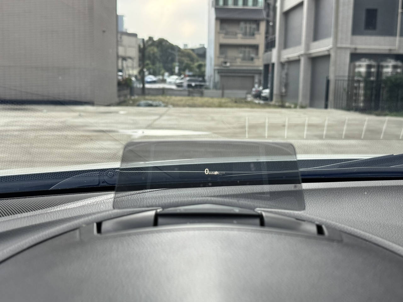 FB搜尋【誠信小邱專業中古車經理人】全額貸免頭款 原住民職軍身分貸款更優惠  第9張相片
