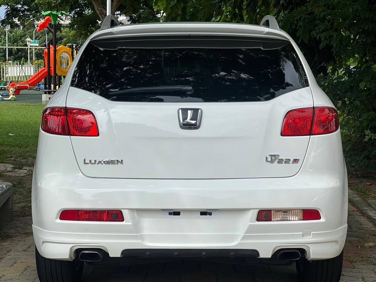 百萬名車售10萬9洽電話0966040978葉老師LINE🆔wuca99  第1張相片