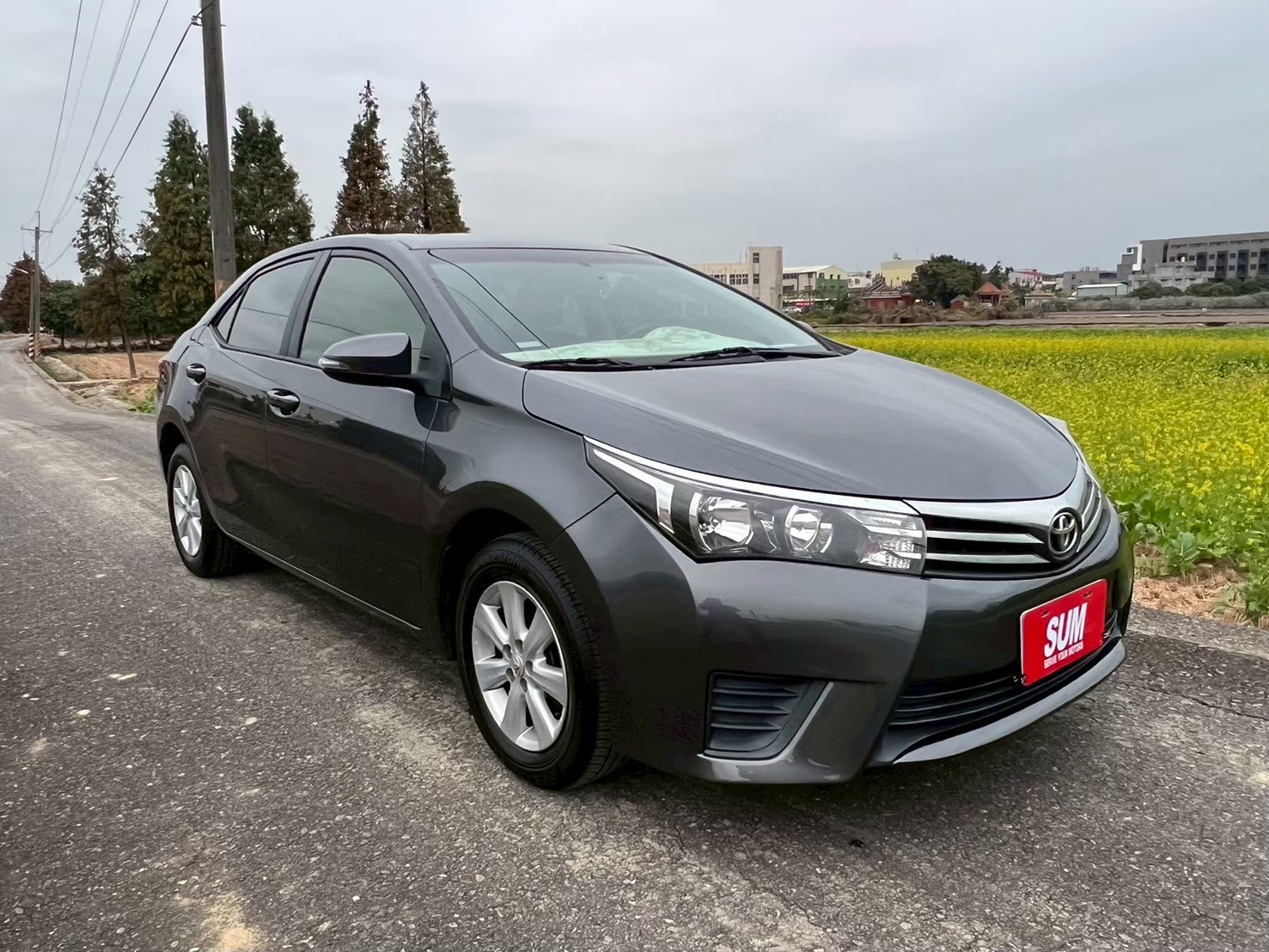 2014年TOYOTA  灰色Altis 雅緻版 認證實跑22萬  優惠21.8萬